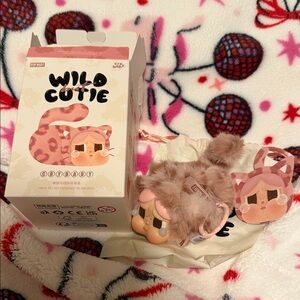 Popmart wild but cutie